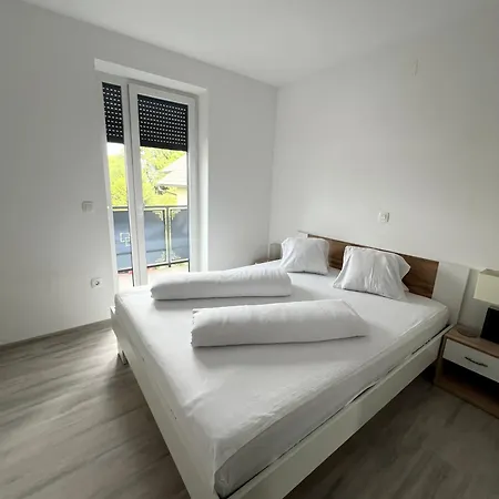 Perfect Place Apartments Kranj Exterior photo