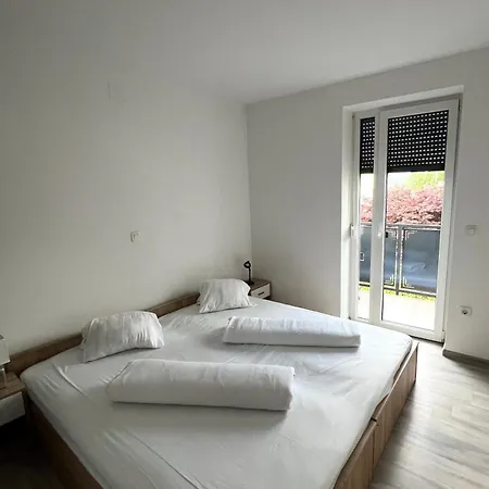 Perfect Place Apartments Kranj Exterior photo